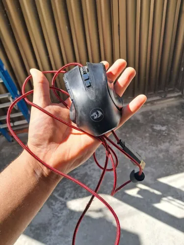 Mouse redragon griffin semi novo