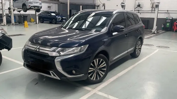 Mitsubishi Outlander HPE 2.0 16V 5P Aut. 2020