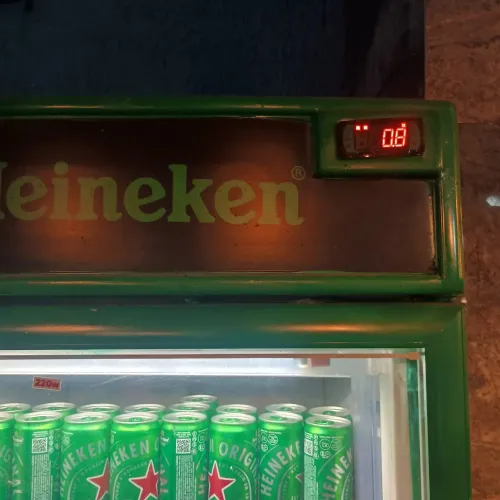 Vendo duas cervejeiras em bom estado de funcionamento valor R$3100 cada