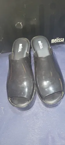 Sandalia melissa