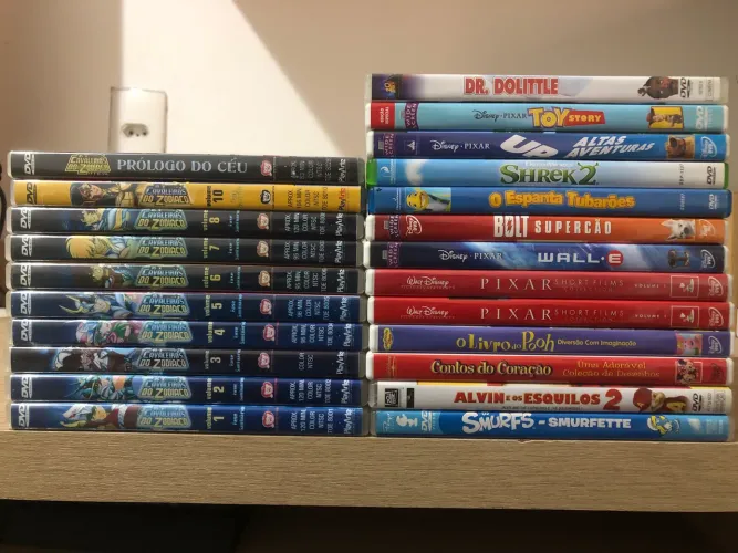 Lote 23 DVD Cavaleiros do Zodíaco Disney Pixar Dreamworks