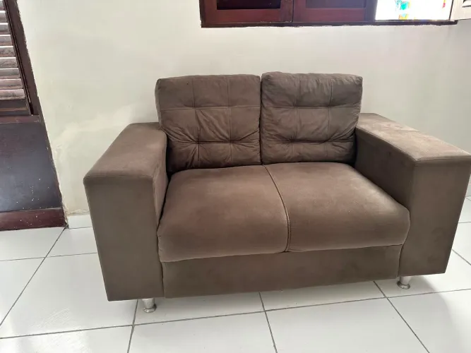 Sofá dois lugares 