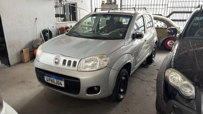 Fiat Uno Vivace/rua 1.0 EVO Fire Flex 8V 5P 2013