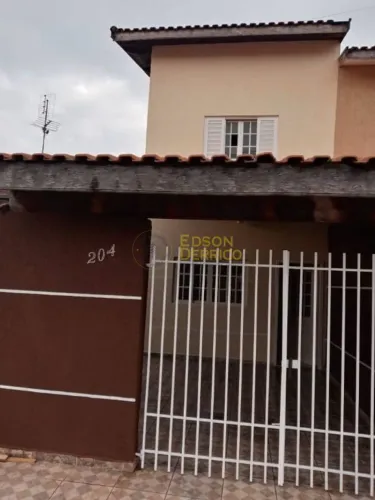 Sobrado com 4 quartos à Venda, Residencial e Comercial Cidade Morumbi - Pindamonhangaba
