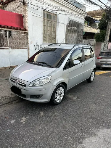 Fiat Idea Attractive 1.4 Fire Flex 8V 5P 2015