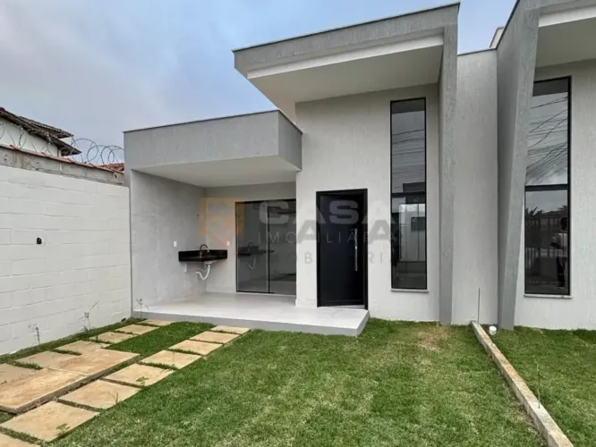 Casa linear 3 Quartos com Suíte Res. Centro da Serra