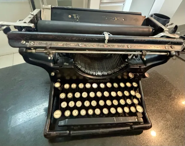 Máquina de escrever Antiga Underwood