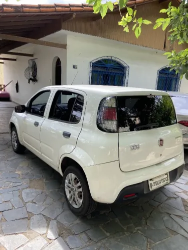 Fiat Uno Attractive 1.0 Flex 6V 5P 2017