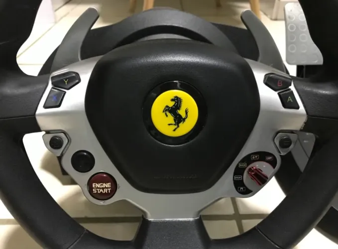 Volante thrustmaster tx 458 italia edition