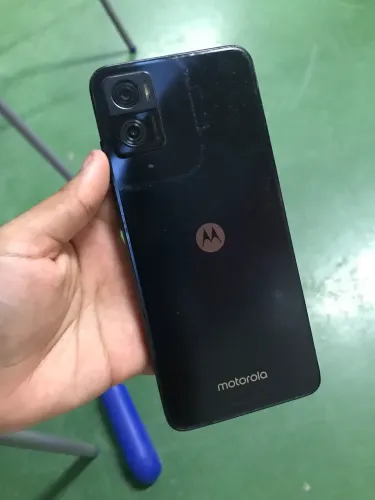 Celular moto E22