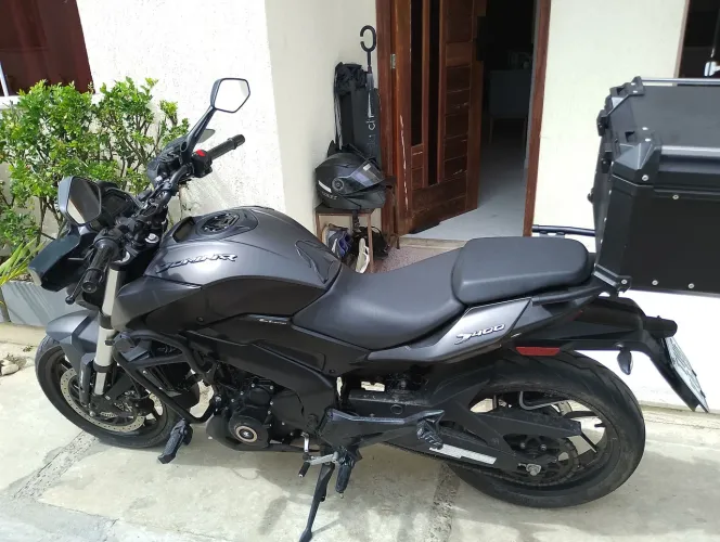 VENDO MOTO DOMINAR 400  ÚNICA DONA 25/25
