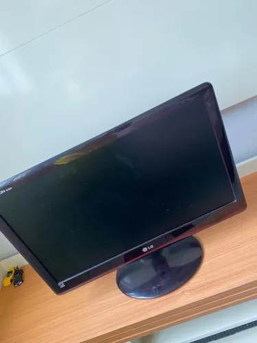 Monitor LG em Otimas condições de uso!