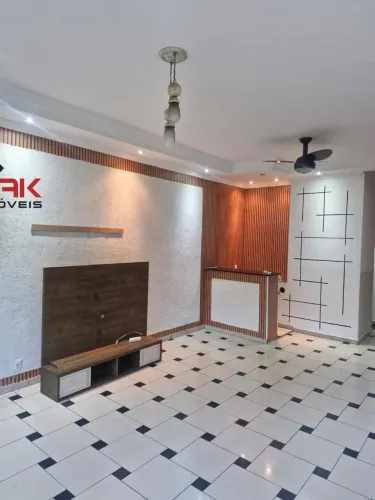 Casa Residencial A Venda Na Vila Maria Genoveva Em Jundiai/sp. 03 Dormitorios, 01 Suite e