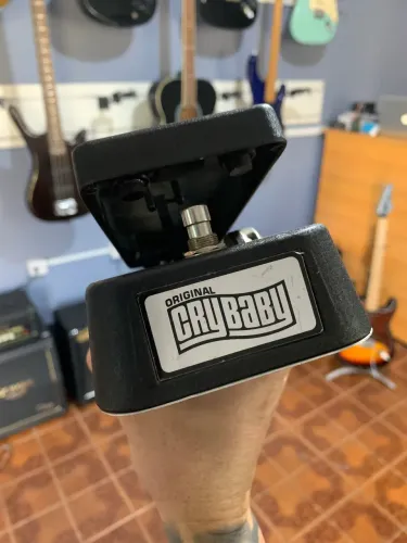 Pedal Dunlop Wah Cry Baby-GCB95