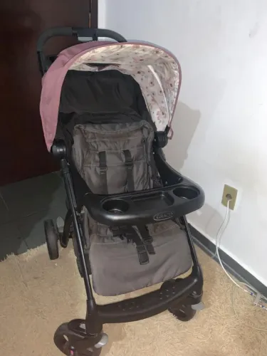 Carrinho de bebê GRACO