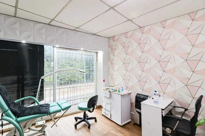 Sala comercial na Avenida Engenheiro Armando de Arruda Pereira, 3150 - Sala 03 30 m²