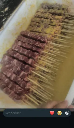Espetinhos de carne