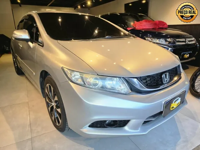 Honda Civic Sedan LXR 2.0 Flexone 16V Aut. 4P 2015