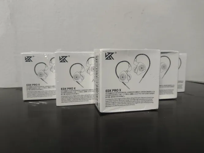 Kz edx pro X, Retorno de palco para músicos.