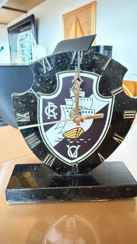 Relogio de mesa em pedra Vasco da Gama