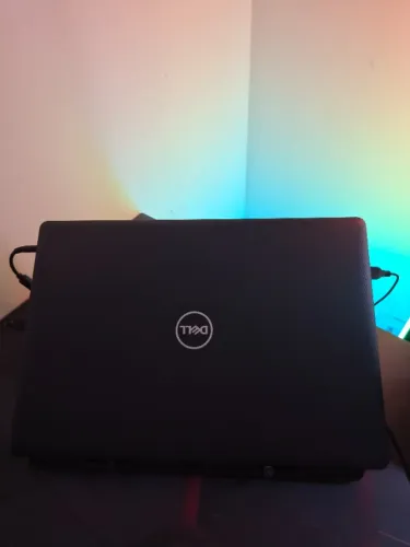 Notebook Dell Inspiron 15 | Intel i5 8ª Ger | SSD 480GB | Placa de Vídeo 2GB + 2 Carregado