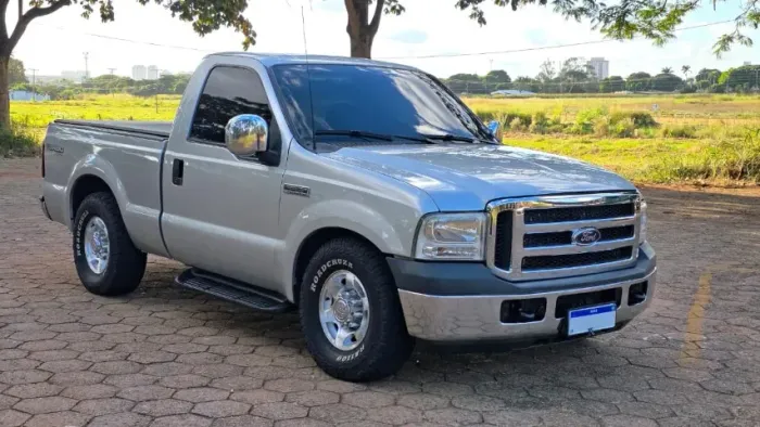Ford F-250 XLT 4.2 TB Diesel 2005