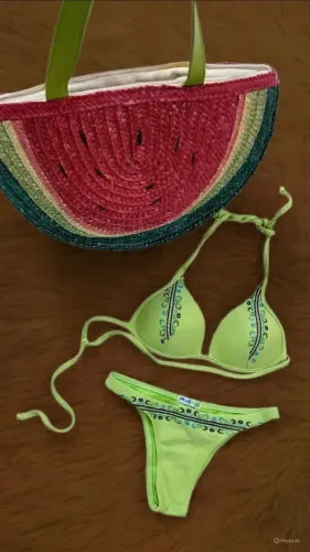 Kit Praia bolsa palha melancia ebiquini TAM P