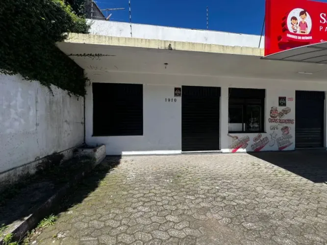 LOJA EM FRENTE AO PARCÃO EM NOVO HAMBURGO