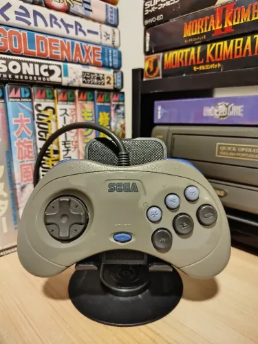 Controle Sega Saturno cor ( Cinza) 100% original.