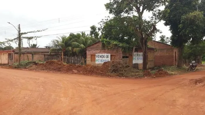Terreno esquina Av. Carleto Bemergui com decima quarta 14.9 de frente e fundo 29