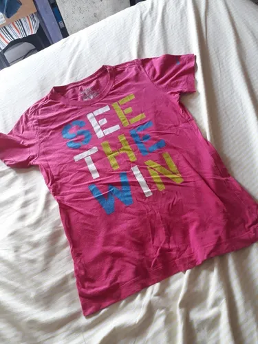 Camiseta Nike feminina