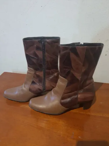 Bota em couro patchwork num.36