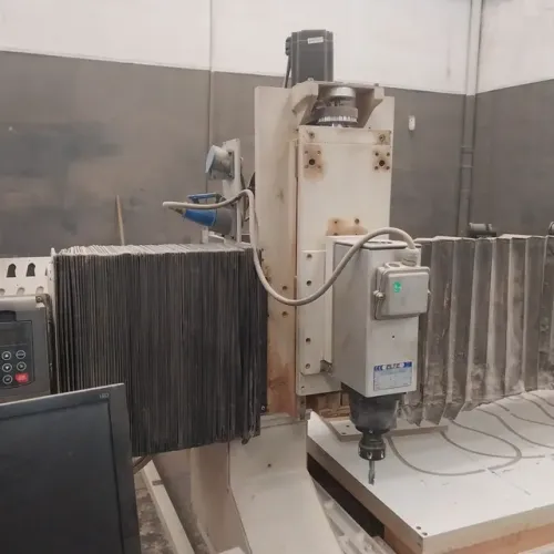 Maquina CNC Router Profissional 1870 X 2750 mm