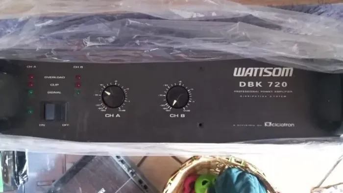 ideal para  igrejas  amplificador  potencia wattsom DBK-720  estereo  mono original 4 ohms