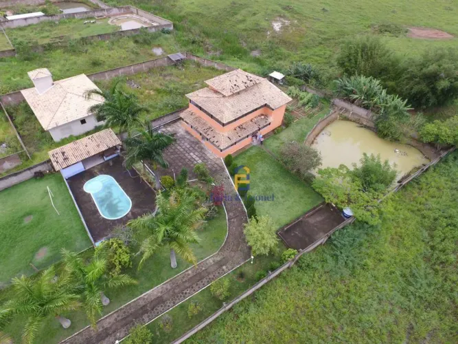 Chácara com 4 dormitórios à venda, 2970 m² por R$ 840.000,00 - Terras do Comendador - Juiz