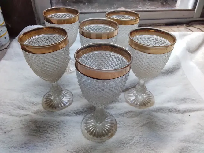 Jogo de Taças para vinho