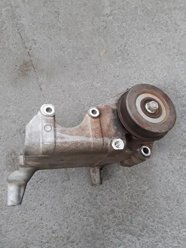 Suporte Do Alternador C/polia Pajero Tr4 2.0 Flex 2012  4022
