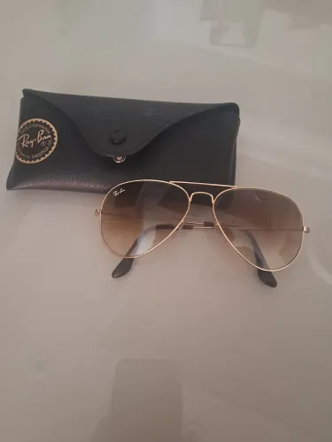 Óculos Ray Ban original comprei tem 3 meses
