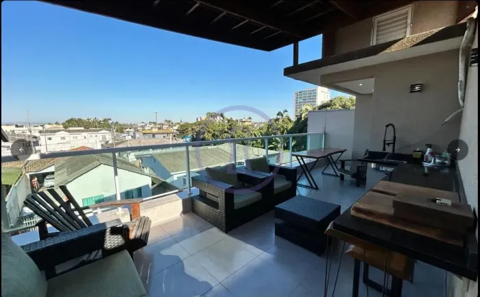 Casa de condomínio para venda possui 93 metros quadrados com 2 quartos