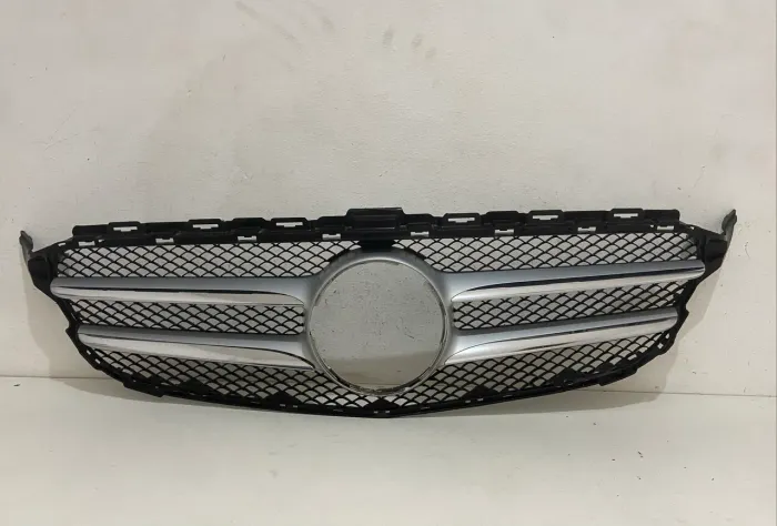 Grade Frontal Mercedes C180 C200 C250 2015 2016 2017 2018