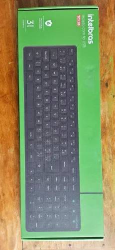 Teclado com fio