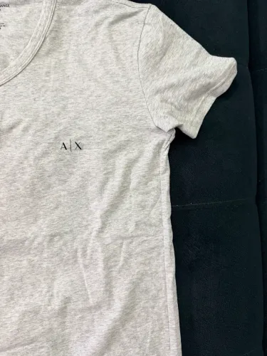 Camisa Armani Original Tamanho M - Elegante e de Alta Qualidade