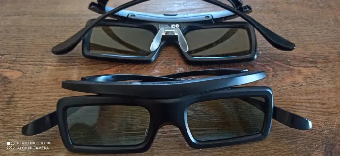 Par de óculos Samsung 3D ativo<br>OLX<br>Aplicativo instalado<br>Óculos 3D Ativos Samsung