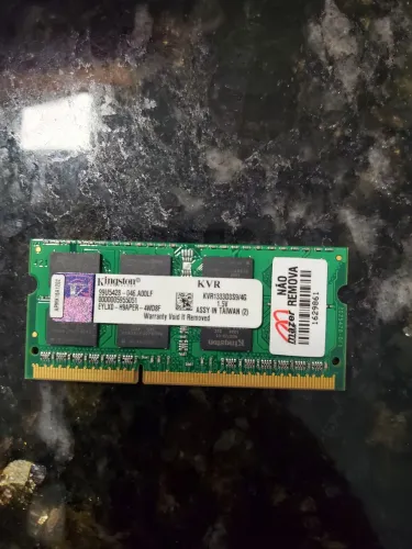Memória RAM Kingston DDR3 4GB - KVR1333D3S9/4G