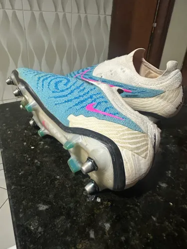 Chuteira campo Nike phantom GX elite SG pro