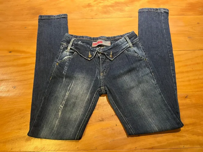 calça jeans cintura baixa estonada y2k vintage