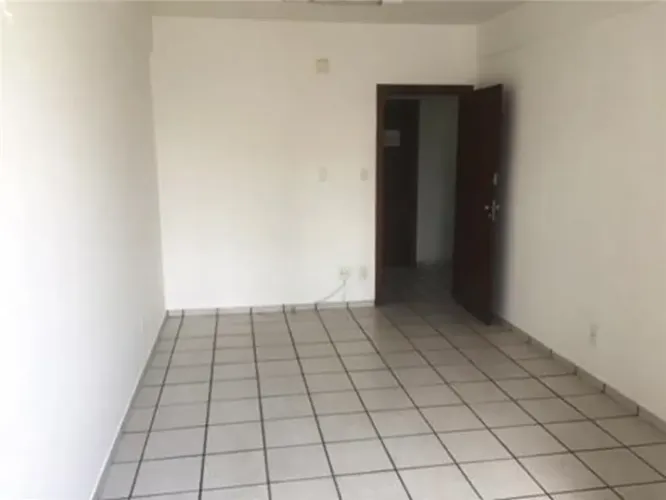 Sala Comercial à Venda Bairro Centro - 25m2.