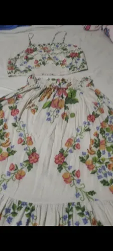 Delicado conjunto farm