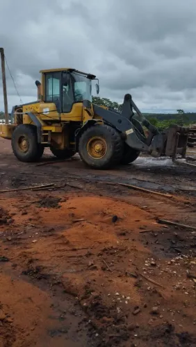 Pá Carregadeira Volvo L90