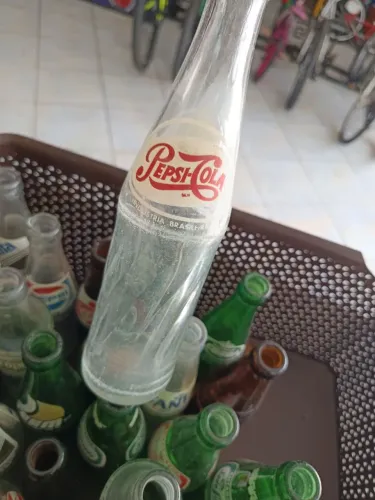 Garrafas antigas para decoração bar restaurante pub relíquia anos 70 80 90 